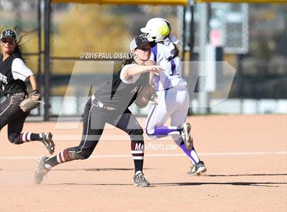 Thumbnail 2 in Douglas County vs. Horizon (CHSAA 5A Qualifier) photogallery.