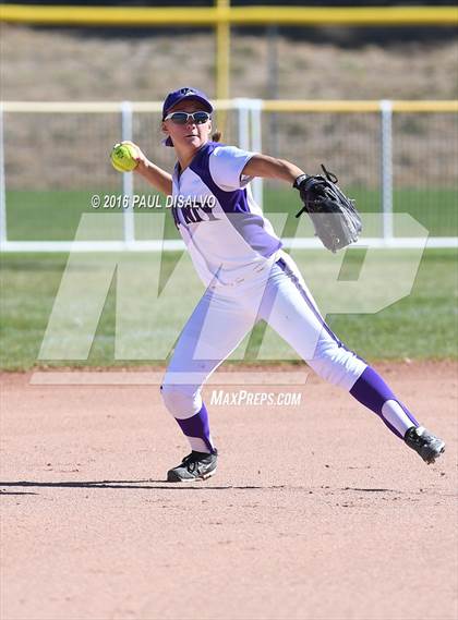 Thumbnail 2 in Douglas County vs. Horizon (CHSAA 5A Qualifier) photogallery.