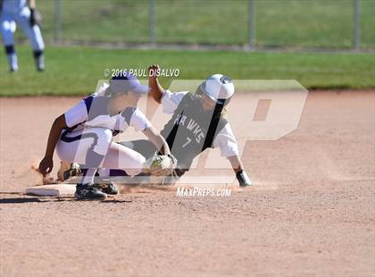 Thumbnail 1 in Douglas County vs. Horizon (CHSAA 5A Qualifier) photogallery.
