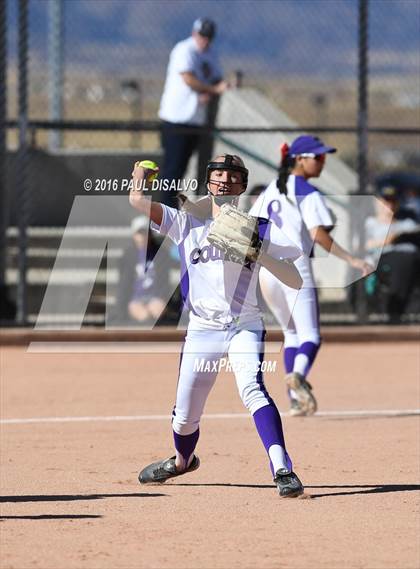 Thumbnail 3 in Douglas County vs. Horizon (CHSAA 5A Qualifier) photogallery.