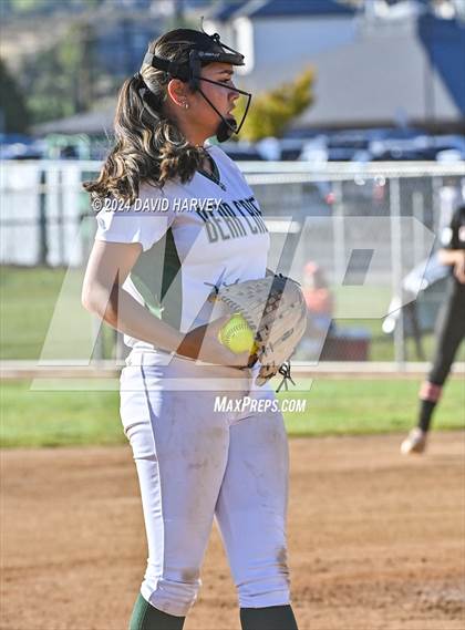 Thumbnail 3 in Lakewood vs Bear Creek photogallery.