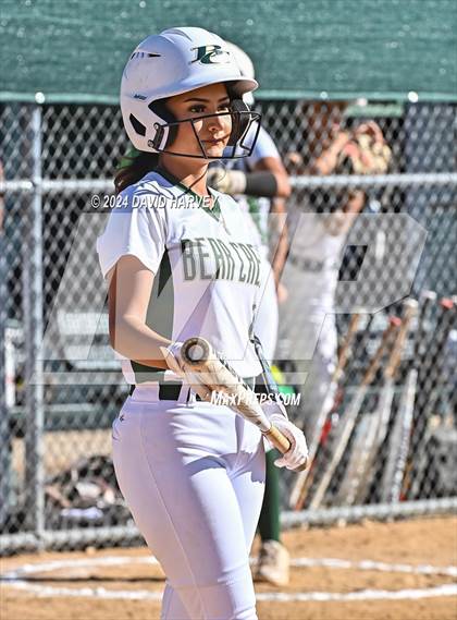 Thumbnail 1 in Lakewood vs Bear Creek photogallery.