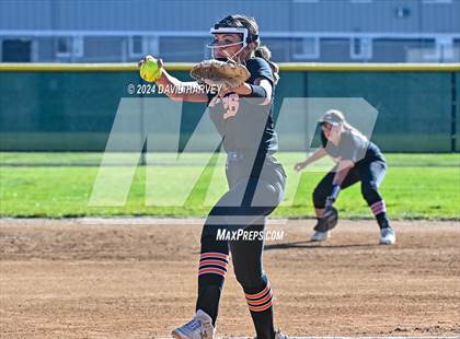 Thumbnail 3 in Lakewood vs Bear Creek photogallery.