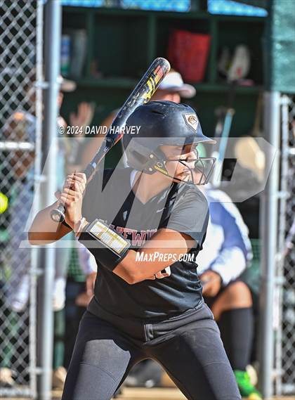 Thumbnail 3 in Lakewood vs Bear Creek photogallery.