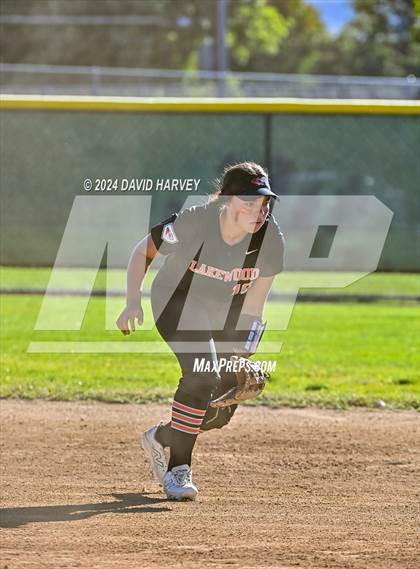 Thumbnail 3 in Lakewood vs Bear Creek photogallery.