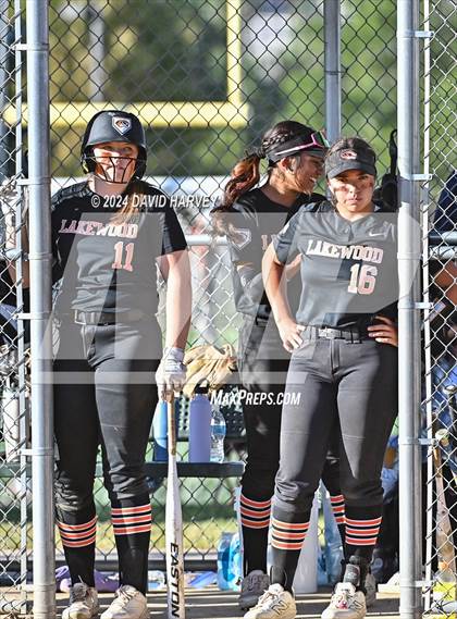 Thumbnail 1 in Lakewood vs Bear Creek photogallery.