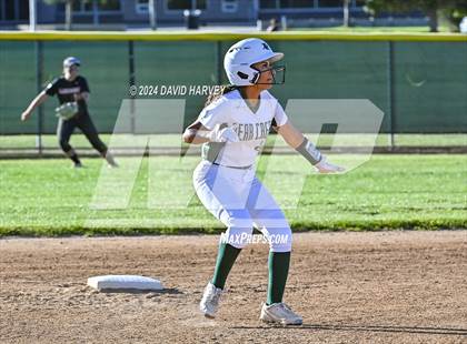 Thumbnail 3 in Lakewood vs Bear Creek photogallery.