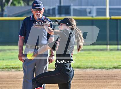Thumbnail 1 in Lakewood vs Bear Creek photogallery.
