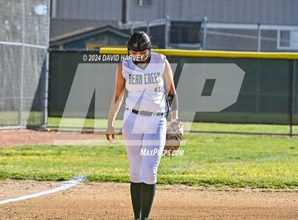 Thumbnail 3 in Lakewood vs Bear Creek photogallery.