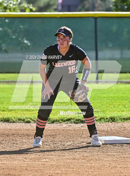 Thumbnail 1 in Lakewood vs Bear Creek photogallery.