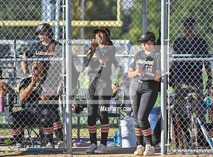 Thumbnail 3 in Lakewood vs Bear Creek photogallery.
