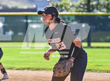 Thumbnail 1 in Lakewood vs Bear Creek photogallery.