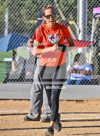 Thumbnail 1 in Lakewood vs Bear Creek photogallery.