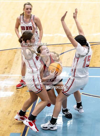 Thumbnail 2 in Mountain Ridge vs. Springville photogallery.
