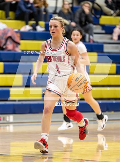 Thumbnail 3 in Mountain Ridge vs. Springville photogallery.