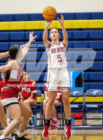 Thumbnail 3 in Mountain Ridge vs. Springville photogallery.