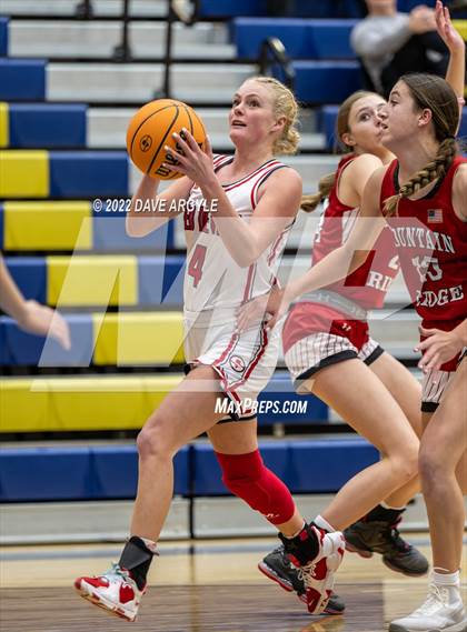 Thumbnail 3 in Mountain Ridge vs. Springville photogallery.