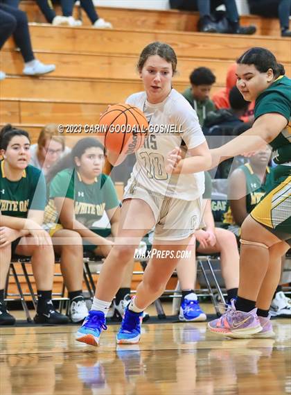 Thumbnail 2 in White Oak @ Croatan photogallery.