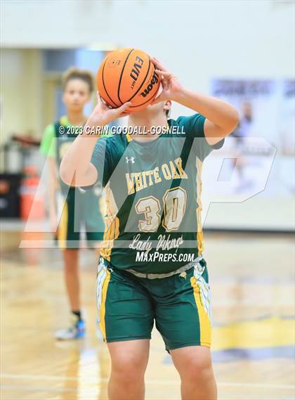 Thumbnail 2 in White Oak @ Croatan photogallery.