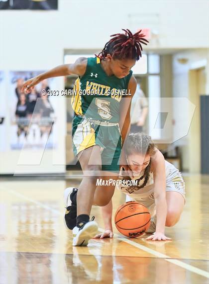 Thumbnail 1 in White Oak @ Croatan photogallery.