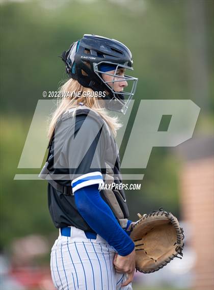 Thumbnail 3 in Kilgore @ Spring Hill (UIL 4A Region II Regional Quarterfinal) photogallery.