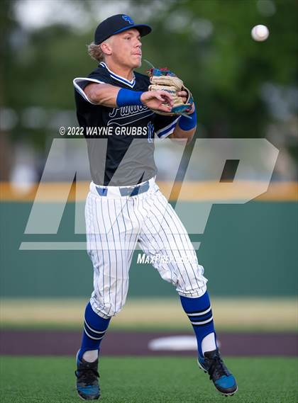 Thumbnail 2 in Kilgore @ Spring Hill (UIL 4A Region II Regional Quarterfinal) photogallery.