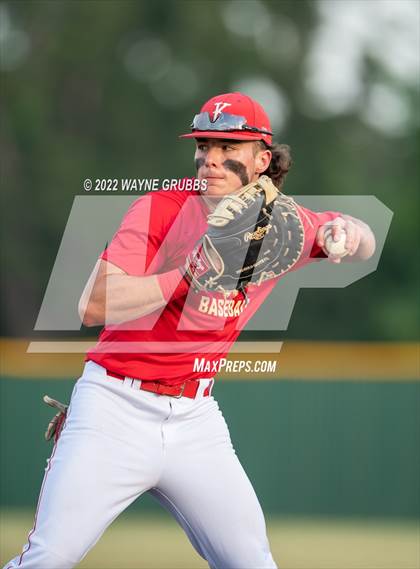 Thumbnail 1 in Kilgore @ Spring Hill (UIL 4A Region II Regional Quarterfinal) photogallery.