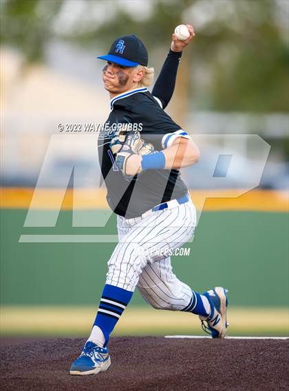 Thumbnail 1 in Kilgore @ Spring Hill (UIL 4A Region II Regional Quarterfinal) photogallery.