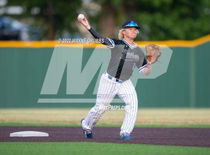 Thumbnail 3 in Kilgore @ Spring Hill (UIL 4A Region II Regional Quarterfinal) photogallery.