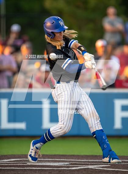 Thumbnail 2 in Kilgore @ Spring Hill (UIL 4A Region II Regional Quarterfinal) photogallery.