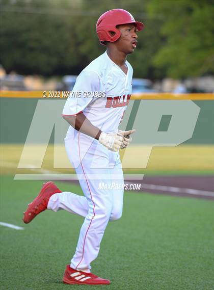 Thumbnail 3 in Kilgore @ Spring Hill (UIL 4A Region II Regional Quarterfinal) photogallery.