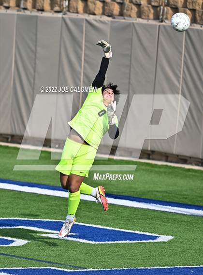 Thumbnail 1 in The Woodlands vs Lake Travis (UIL 6A Boys Soccer State Semifinal) photogallery.