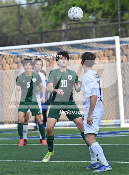 Thumbnail 2 in The Woodlands vs Lake Travis (UIL 6A Boys Soccer State Semifinal) photogallery.