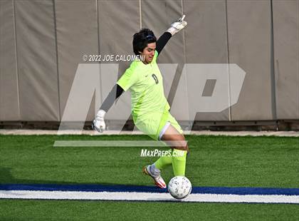 Thumbnail 3 in The Woodlands vs Lake Travis (UIL 6A Boys Soccer State Semifinal) photogallery.