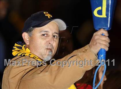 Thumbnail 3 in DeSoto vs. Stony Point (5A Region 2 Quarterfinals) photogallery.