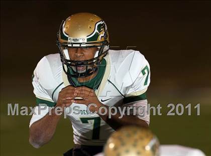 Thumbnail 1 in DeSoto vs. Stony Point (5A Region 2 Quarterfinals) photogallery.
