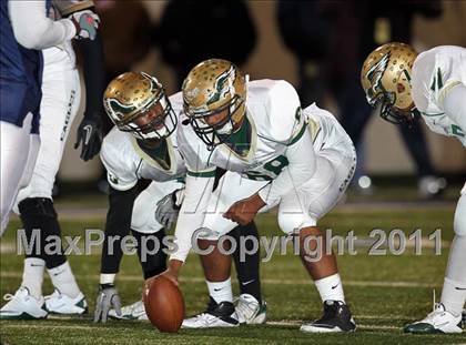 Thumbnail 1 in DeSoto vs. Stony Point (5A Region 2 Quarterfinals) photogallery.