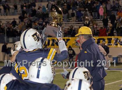 Thumbnail 2 in DeSoto vs. Stony Point (5A Region 2 Quarterfinals) photogallery.