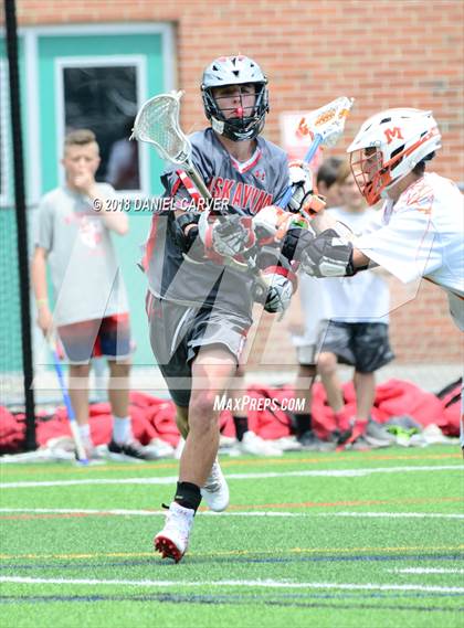 Thumbnail 3 in Mamaroneck vs. Niskayuna (NYSPHSAA Class A Regional Final) photogallery.