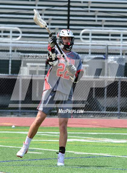 Thumbnail 2 in Mamaroneck vs. Niskayuna (NYSPHSAA Class A Regional Final) photogallery.
