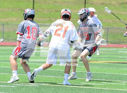 Thumbnail 1 in Mamaroneck vs. Niskayuna (NYSPHSAA Class A Regional Final) photogallery.
