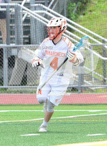 Thumbnail 1 in Mamaroneck vs. Niskayuna (NYSPHSAA Class A Regional Final) photogallery.
