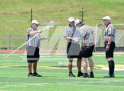 Thumbnail 1 in Mamaroneck vs. Niskayuna (NYSPHSAA Class A Regional Final) photogallery.