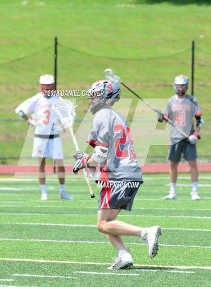 Thumbnail 1 in Mamaroneck vs. Niskayuna (NYSPHSAA Class A Regional Final) photogallery.