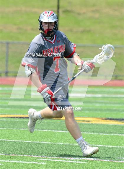 Thumbnail 2 in Mamaroneck vs. Niskayuna (NYSPHSAA Class A Regional Final) photogallery.