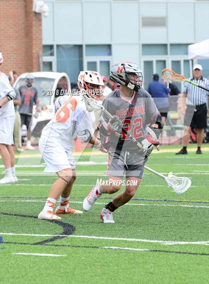 Thumbnail 2 in Mamaroneck vs. Niskayuna (NYSPHSAA Class A Regional Final) photogallery.