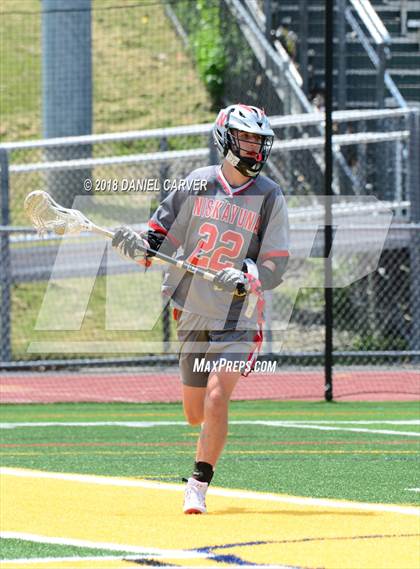 Thumbnail 1 in Mamaroneck vs. Niskayuna (NYSPHSAA Class A Regional Final) photogallery.