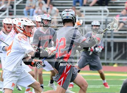 Thumbnail 2 in Mamaroneck vs. Niskayuna (NYSPHSAA Class A Regional Final) photogallery.