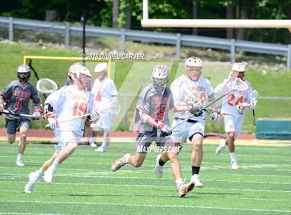 Thumbnail 3 in Mamaroneck vs. Niskayuna (NYSPHSAA Class A Regional Final) photogallery.