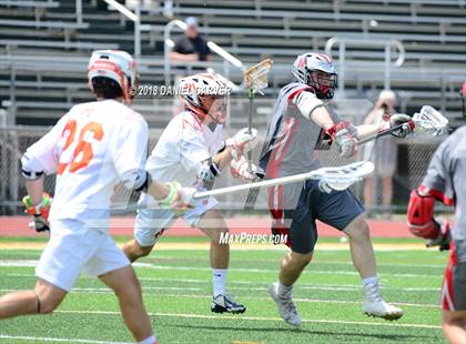 Thumbnail 2 in Mamaroneck vs. Niskayuna (NYSPHSAA Class A Regional Final) photogallery.